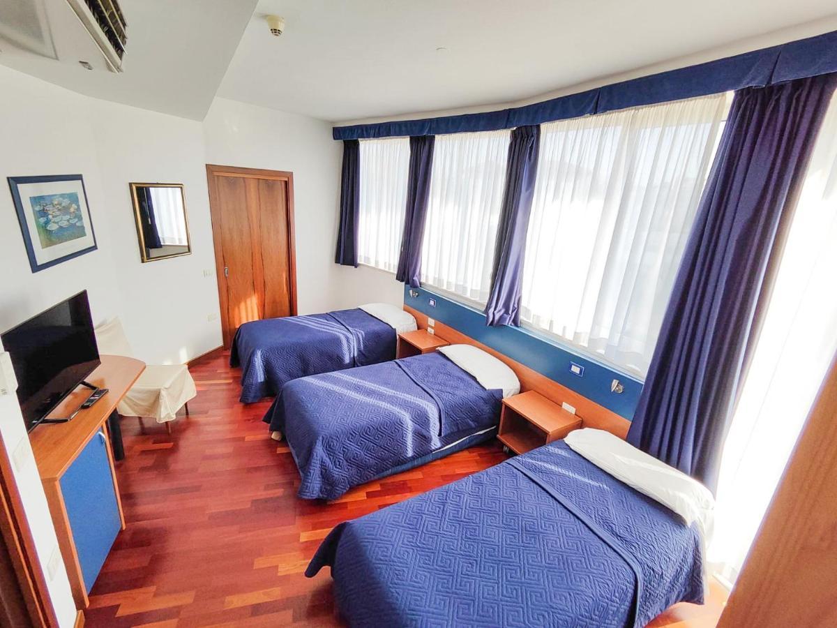 Hotel All'Oasi Paese Kültér fotó